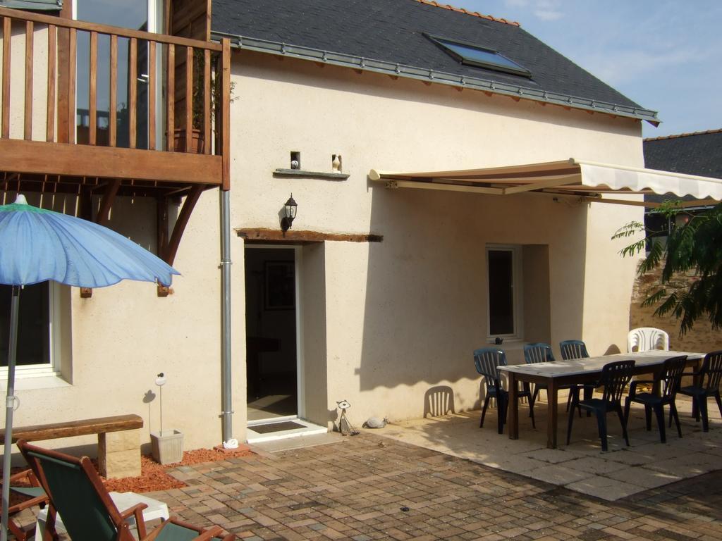 Les Escargots Bed and Breakfast Vauchrétien Εξωτερικό φωτογραφία